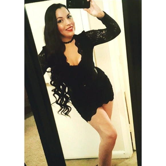 Meet your Posher, Celeste - Picture 7 of 8